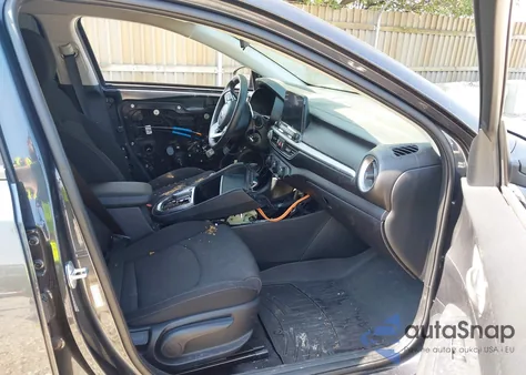 2020 Kia Forte Lxs из США, поврежденный, VIN 3KPF24AD5LE247992